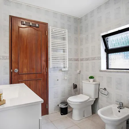 بيت للعطل Bouros's Cliff