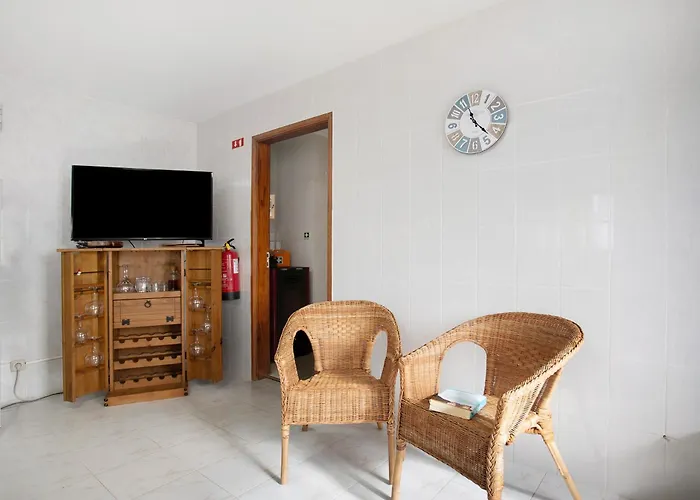 Holiday home Bouros's Cliff *