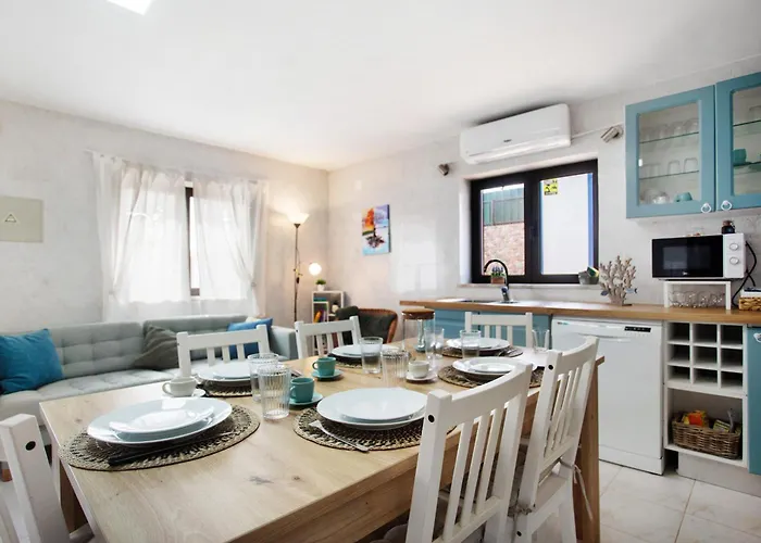 Bouros's Cliff Holiday home Serra do Bouro